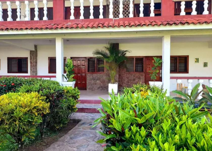 Samana Las Terrenas Exterior Detail