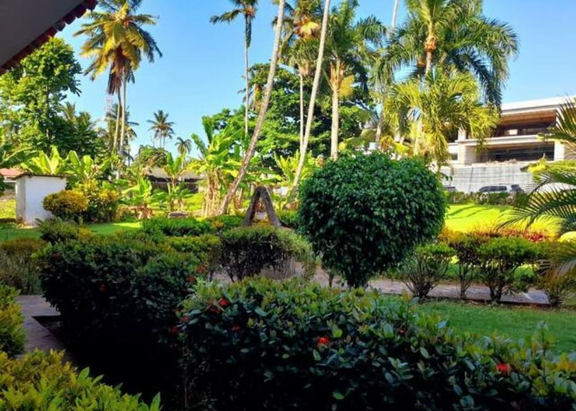 Samana Las Terrenas Exterior Detail