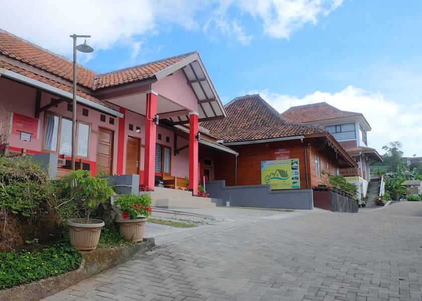 West Java Parongpong Exterior Detail