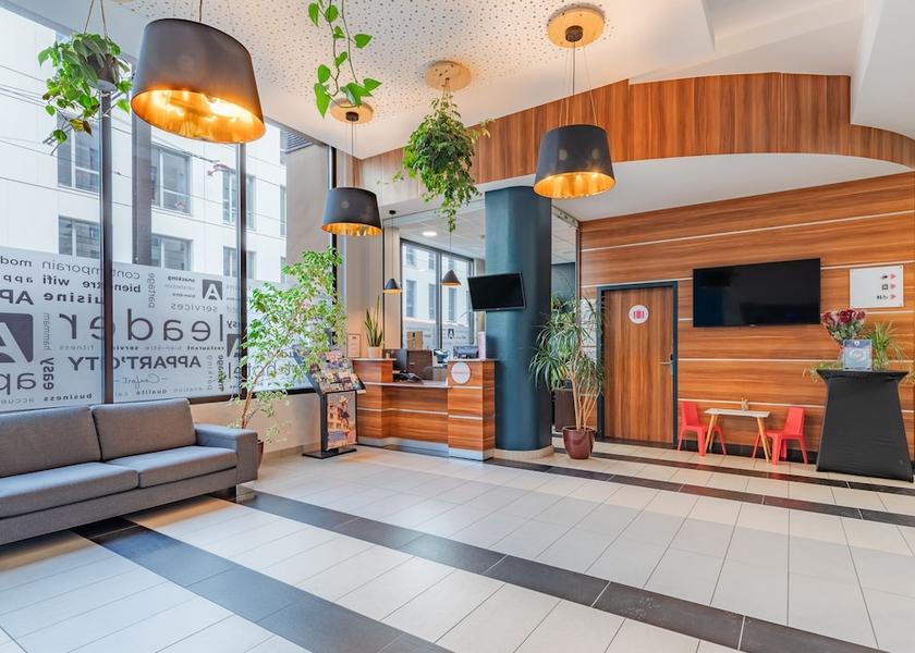 Pays de la Loire Le Mans Reception