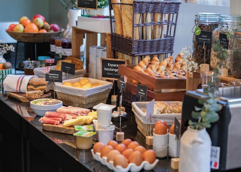 Pays de la Loire Le Mans Breakfast buffet