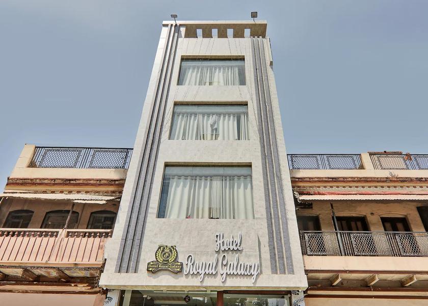 Uttar Pradesh Prayagraj Hotel Exterior