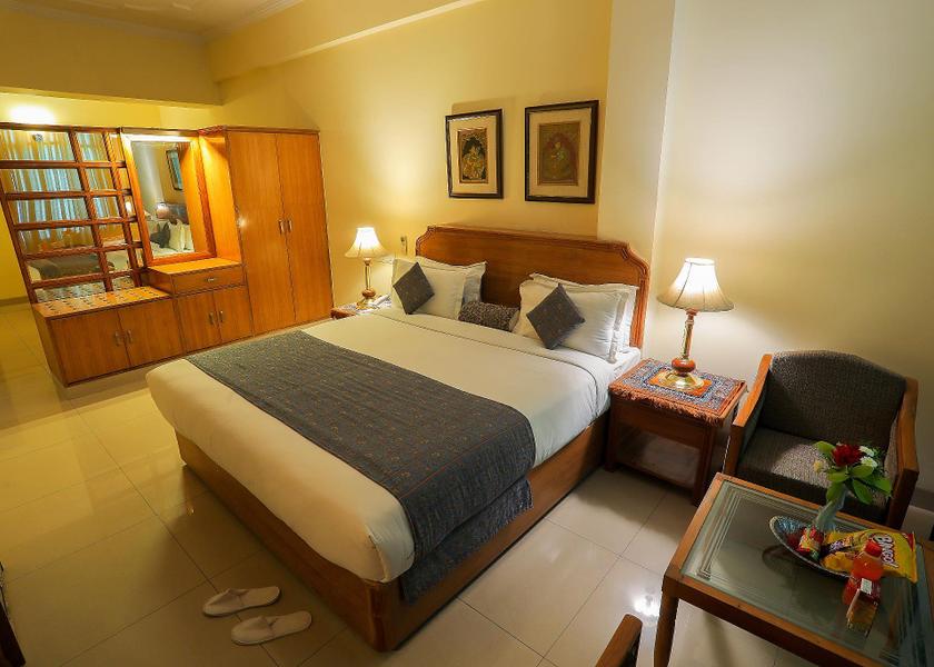 Uttarakhand Haridwar Executive Suite Room (Spacious Room, Separate Living Room)