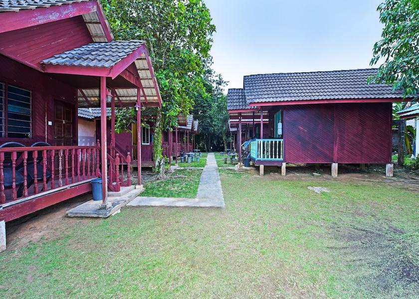 Pahang Kuala Tahan Exterior Detail