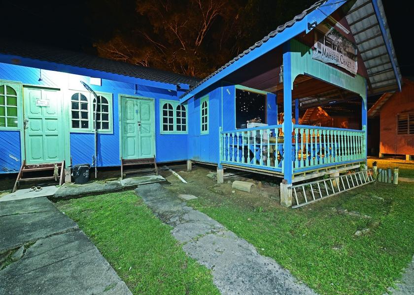 Pahang Kuala Tahan Entrance