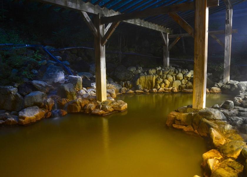 Gunma Tsumagoi Hot springs