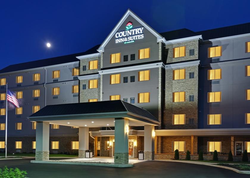 New York West Seneca Facade