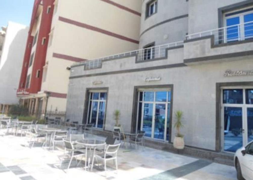  Setif Porch