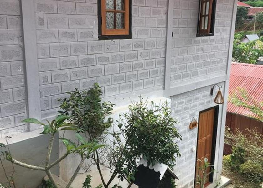  Kalaw Exterior Detail