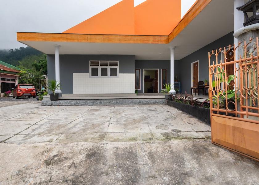 East Java Sukapura Exterior Detail