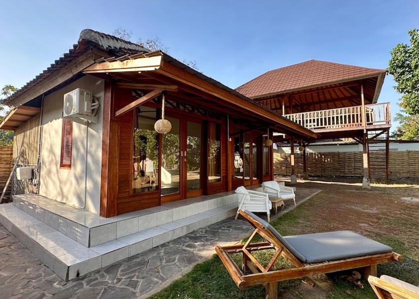 West Nusa Tenggara Gili Gede Living area