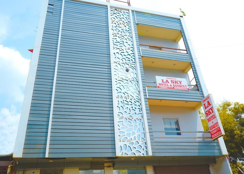 Uttar Pradesh Noida Primary image