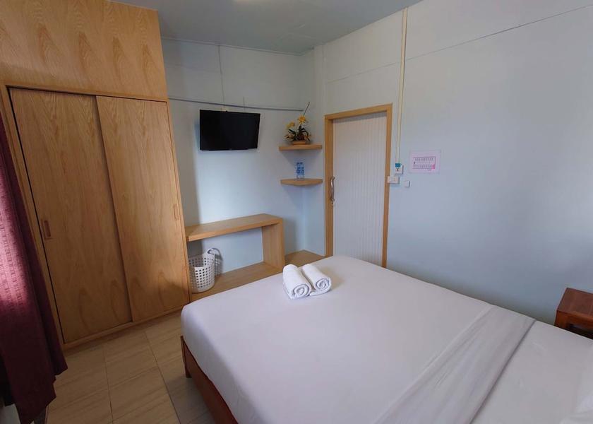 Phuket Province Ratsada Room