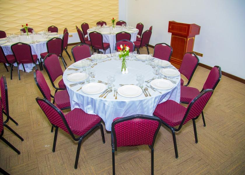  Nairobi Meeting Room