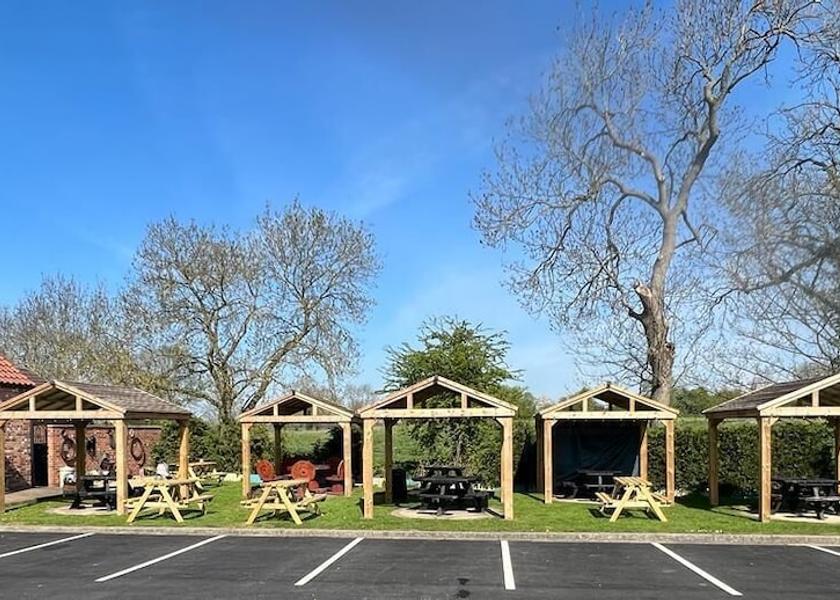 England Gainsborough Garden