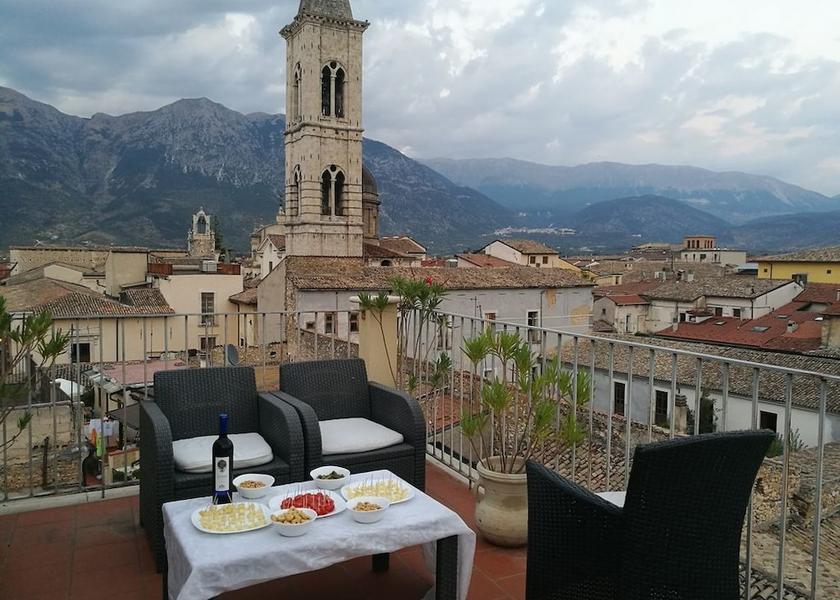 Abruzzo Sulmona Terrace