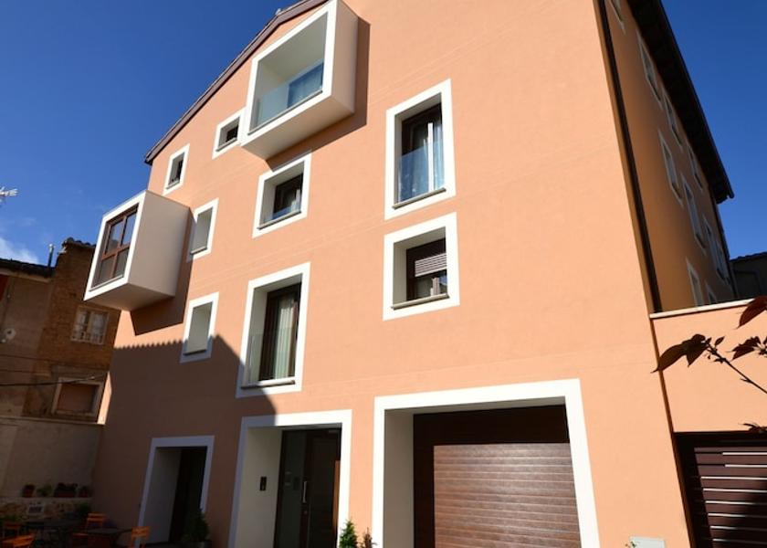 Aragon Daroca Facade