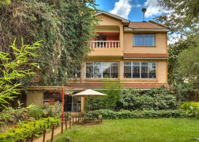  Nairobi Exterior Detail