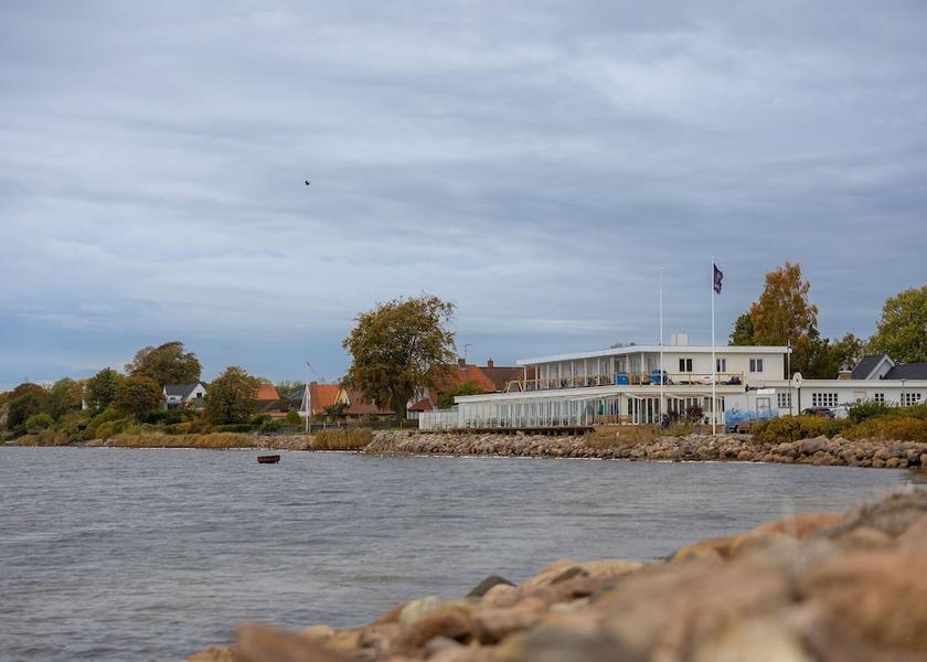  Holbaek Facade