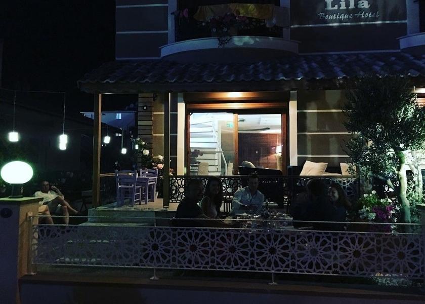 Izmir Dikili Facade