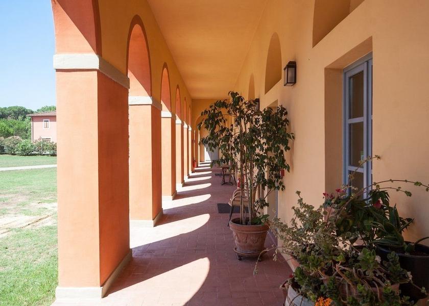 Tuscany San Giuliano Terme Porch