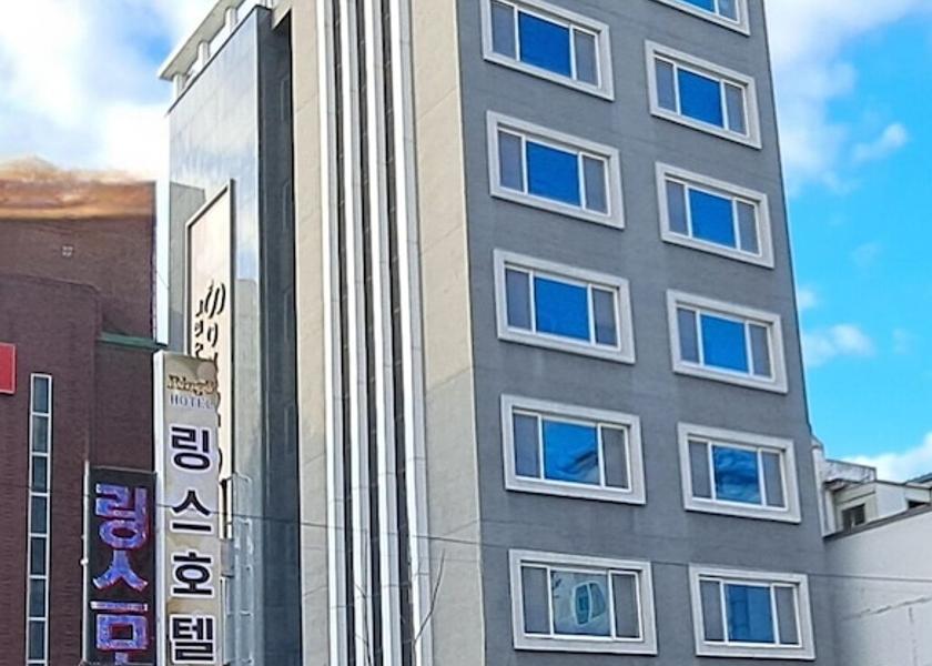Jeonbuk Iksan Exterior Detail