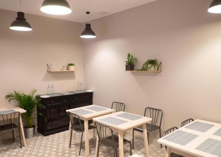 Ile-de-France Villeneuve-Saint-Georges Breakfast Area