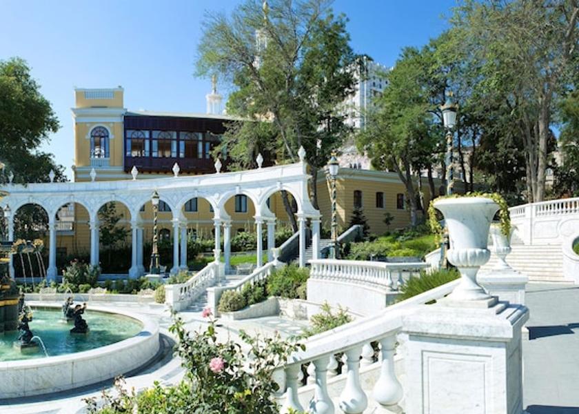  Baku Amenity