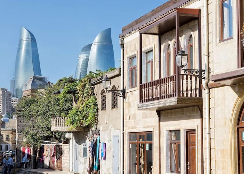  Baku Exterior