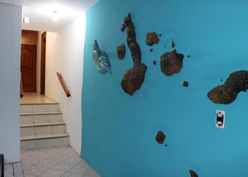 Galapagos Puerto Ayora Interior Entrance