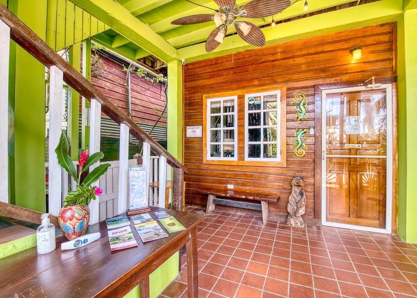 Bocas del Toro Bocas del Toro Exterior Detail
