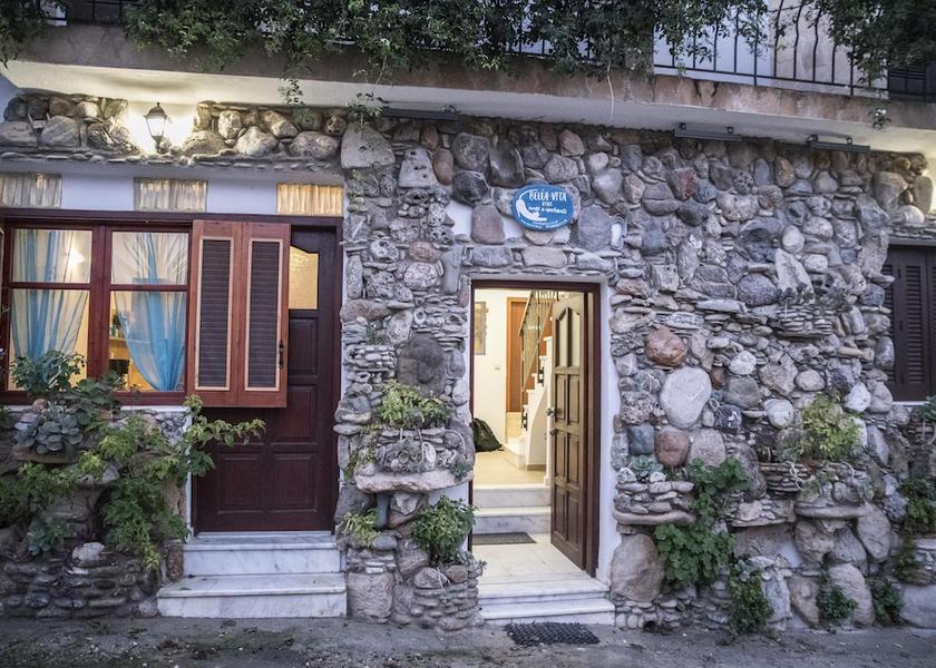 Crete Faistos Facade