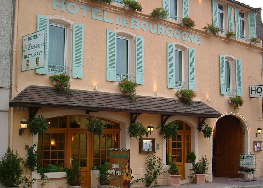Bourgogne-Franche-Comte Saulieu Facade
