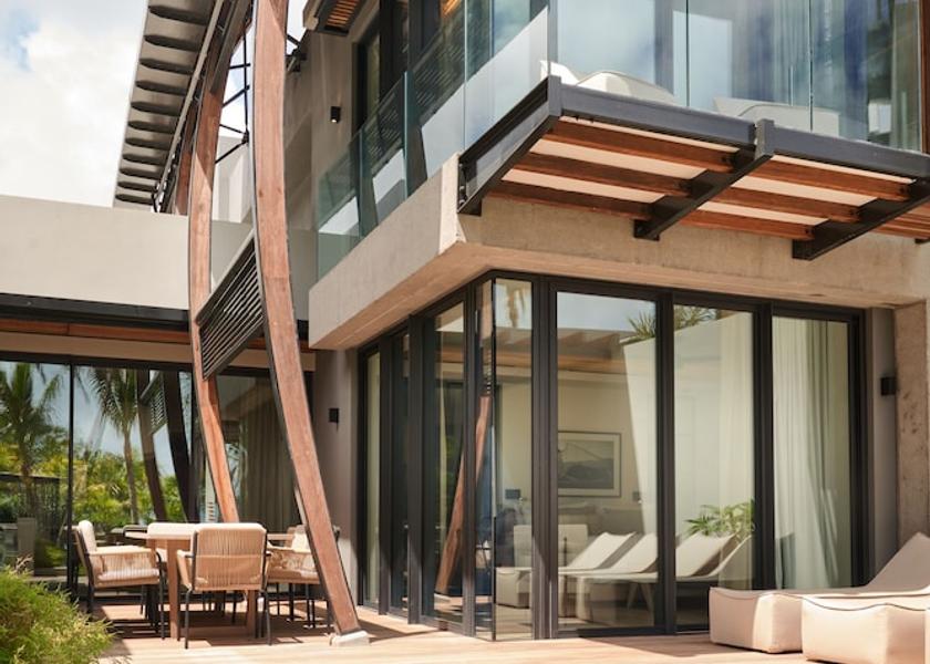 MU Grand Bay Terrace