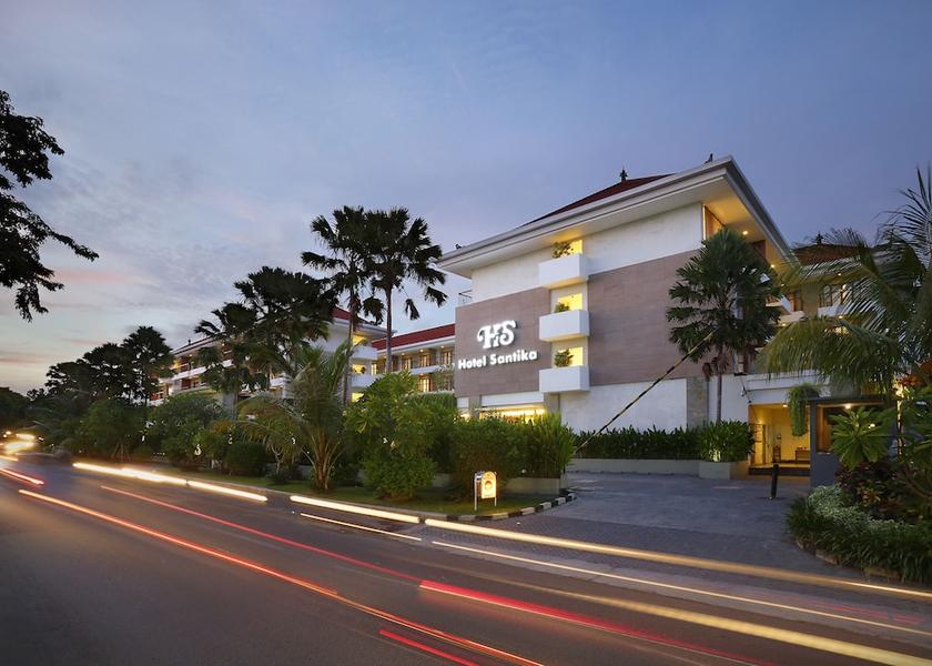 Bali Nusa Dua Front of property - evening/night