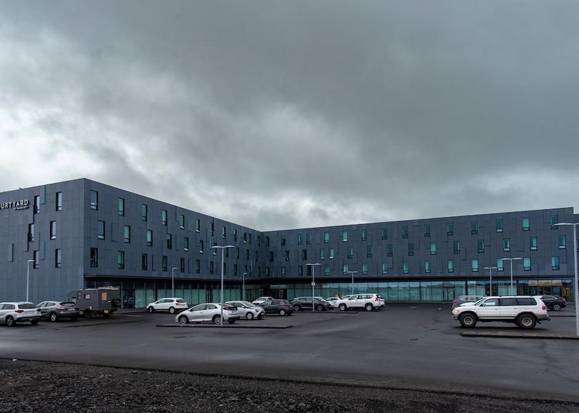 Southern Peninsula Reykjanesbær Parking