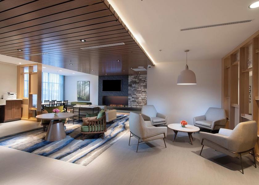 Alberta Edmonton International Airport Lobby