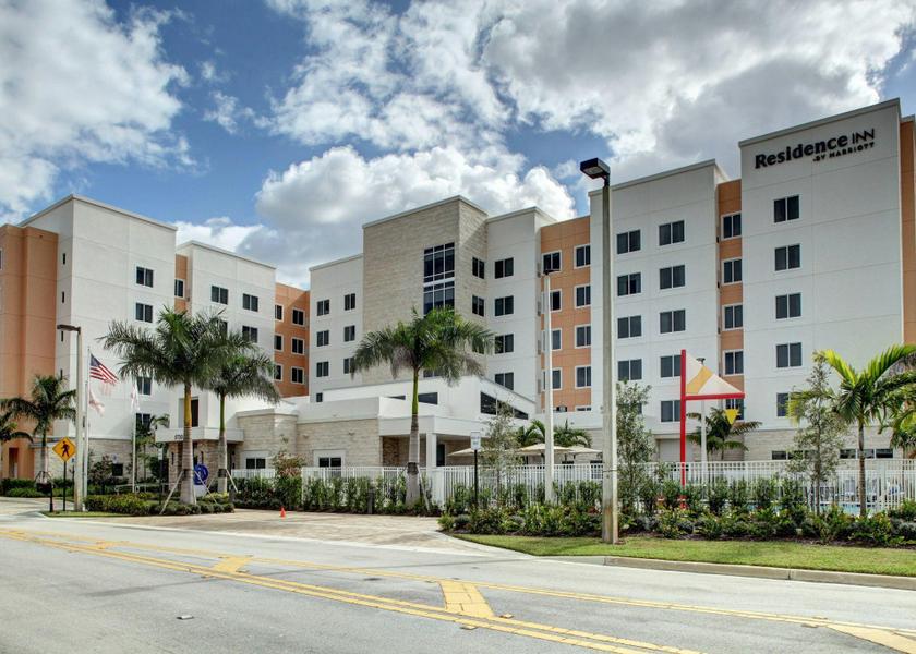 Florida Coconut Creek Exterior view