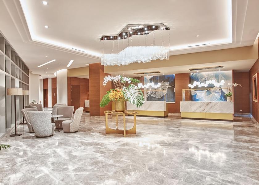  Parañaque Lobby