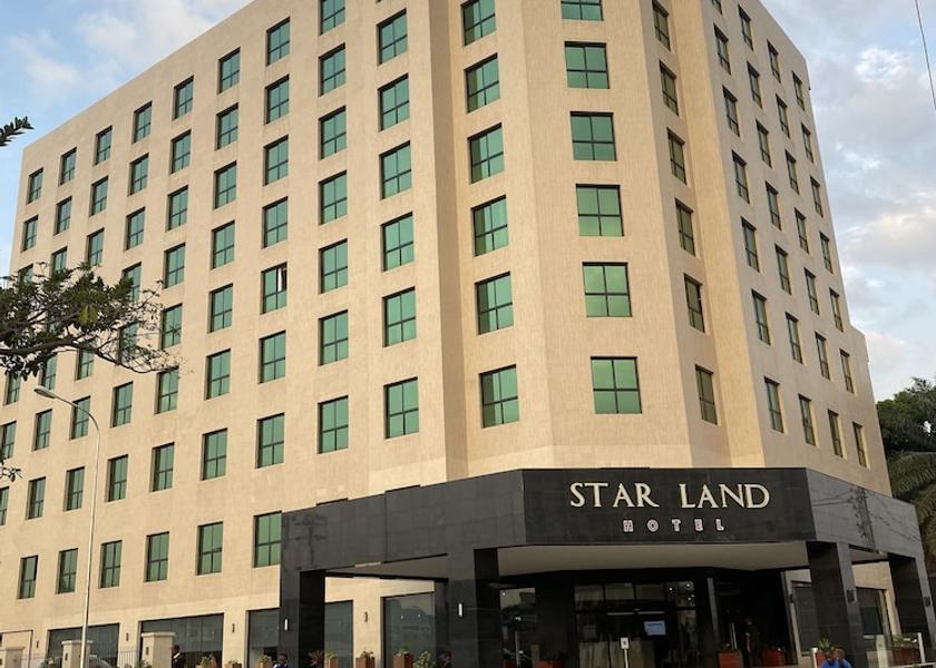  Yaounde Exterior Detail