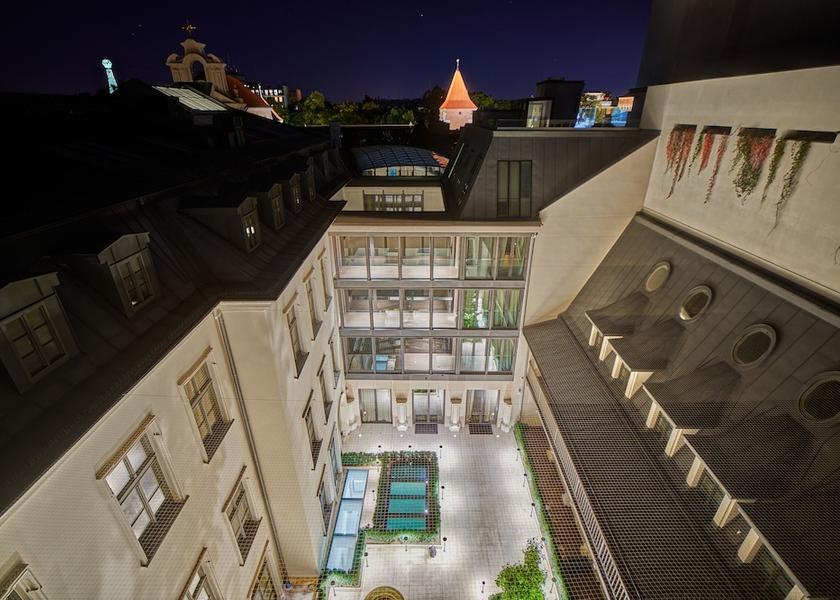 Lesser Poland Voivodeship Krakow Courtyard
