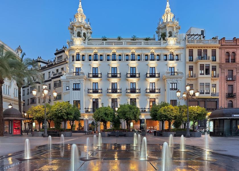 Andalusia Córdoba Front of property - evening/night