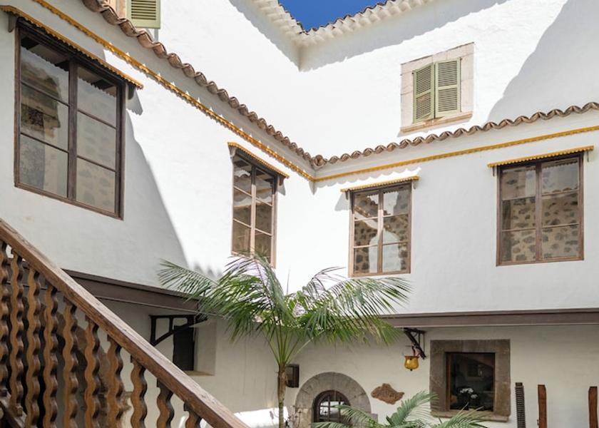 Balearic Islands Sóller Front of property