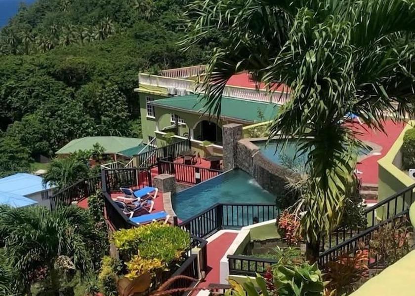 St. Andrew Parish Anse du Me Pool waterfall