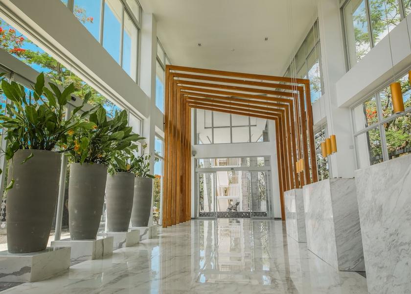  Grand-Baie Property entrance