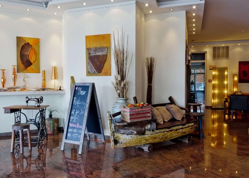 Bavaria Gersthofen Lobby