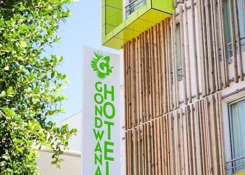  Noumea Facade