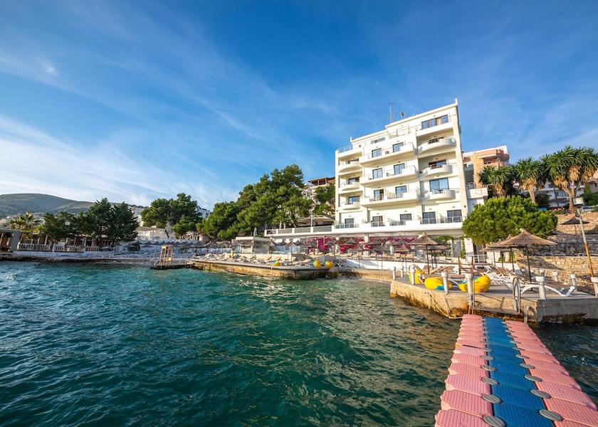 Vlorë County Sarandë Front of property