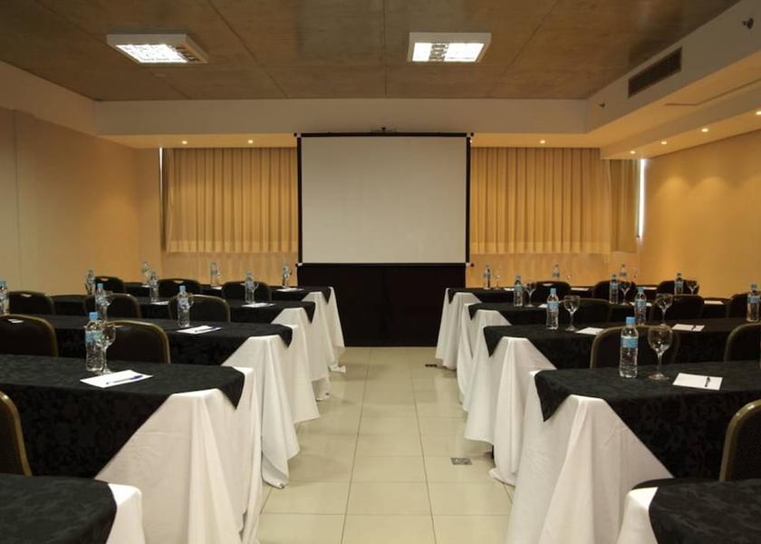 Santa Catarina Florianópolis Meeting Room