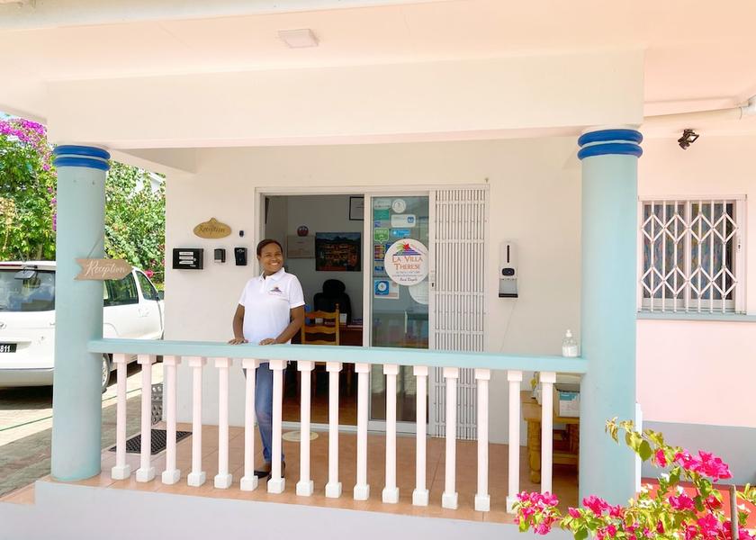  Mahé Island Reception